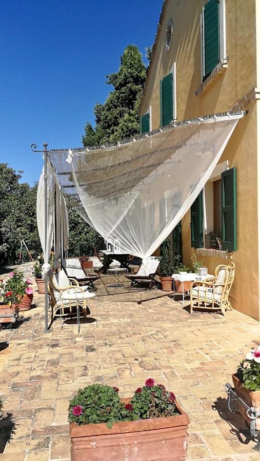 B&B Santa Caterina Акуавива Пичена Екстериор снимка